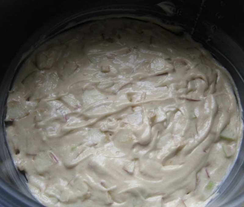 Lush Sponge Cake with Apples (in a Slow Cooker) step 7