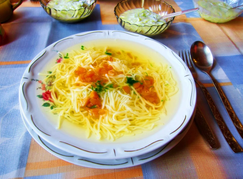 Meat broth (Rosół)