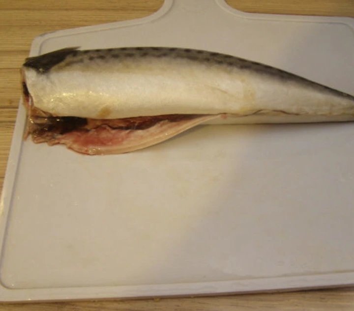 Pickled Mackerel with Onions step 1