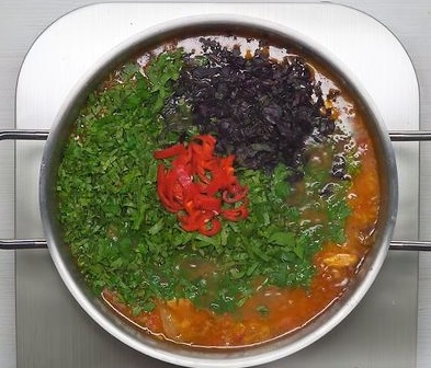 Chakhokhbili (Poultry Stew Stewed with Vegetables) step 10