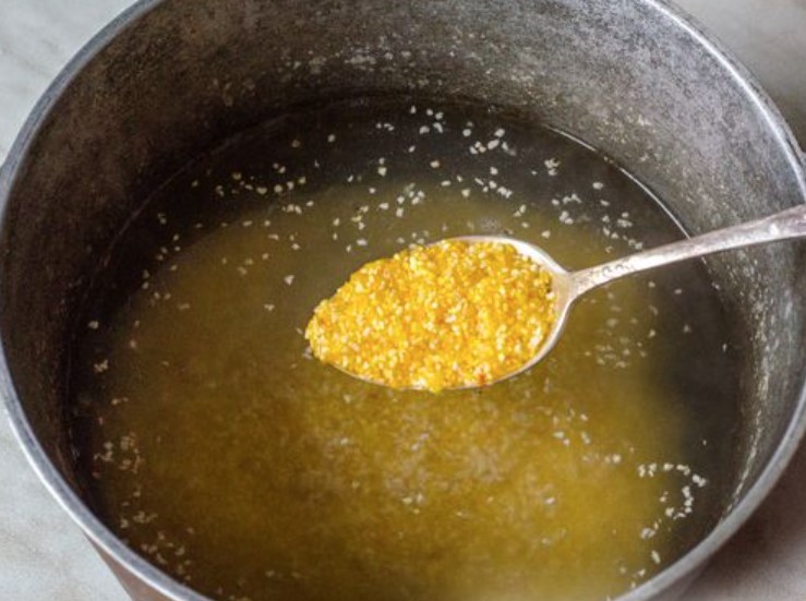 Corn Porridge with Melted Cheese and Boiled Eggs step 3