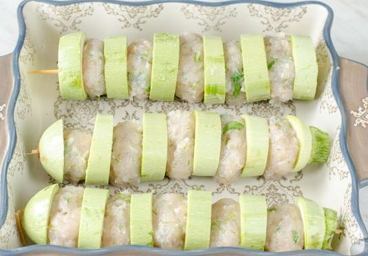 Kebab from Zucchini and Chicken Meatballs in the Oven step 10