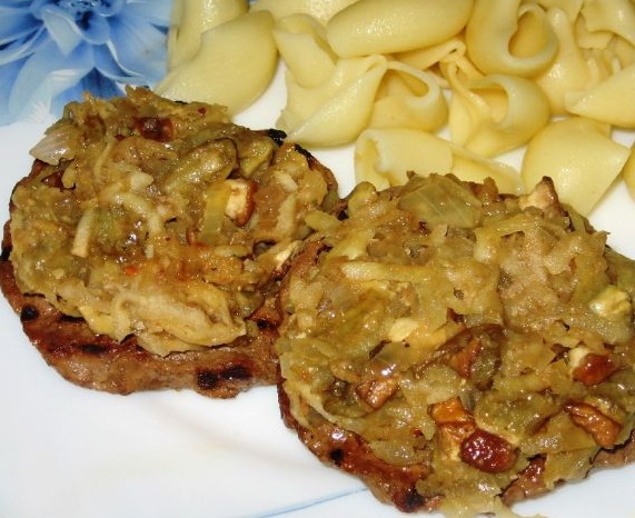 Schnitzel with Mushrooms and Apples step 5