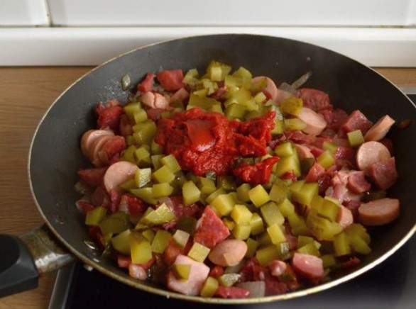 Solyanka With Meatballs step 4