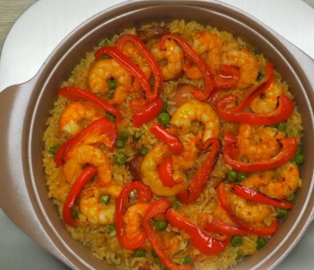 Paella with Shrimps step 4