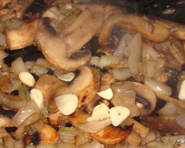 Fried Mushrooms with Onions step 3