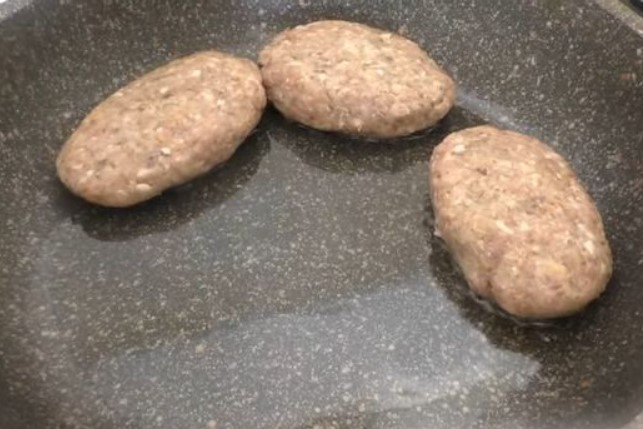 Juicy Meat Cutlets with Onions and Mushrooms step 7