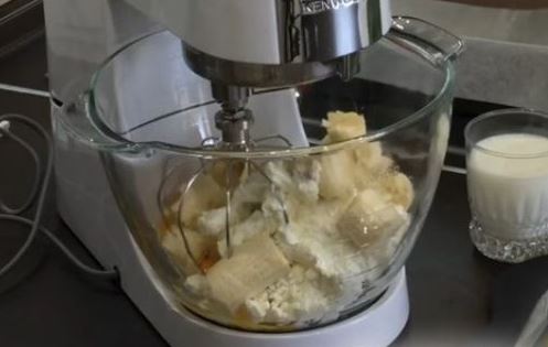 Cinnamon curd casserole (no flour) step 2