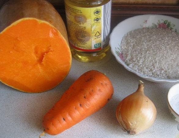 Rice Porridge with Pumpkin in a Slow Cooker step 1