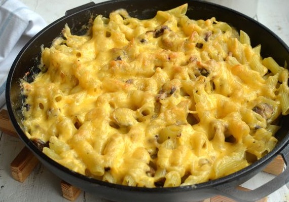 Pasta Baked in Sour Cream-Garlic Sauce with Mushrooms, with Cheese step 12