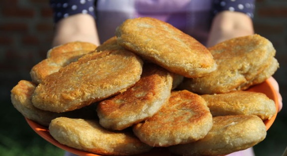 Nagisaer (Potato Dough Pies) step 11