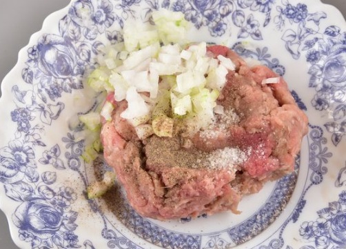 Zrazy with Minced Meat and Cheese step 2