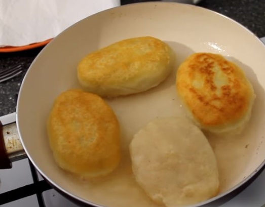 Nagisaer (Potato Dough Pies) step 9