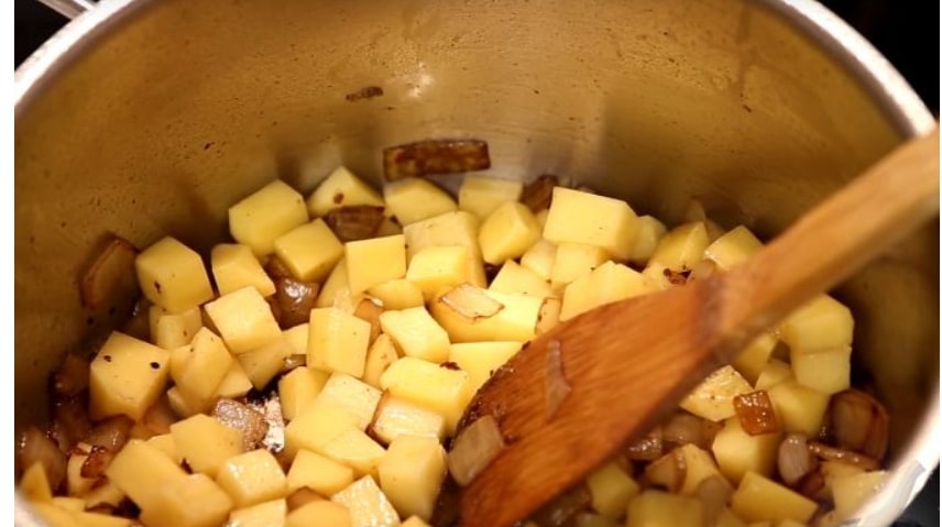 Rassolnik with Cheese (No Pearl Barley) step 3
