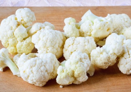 Pickled Cauliflower with Beets step 2