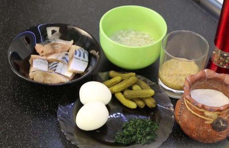 Lightly Salted Mackerel Snack step 4
