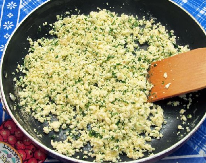 Fried Cottage Cheese with Herbs step 7
