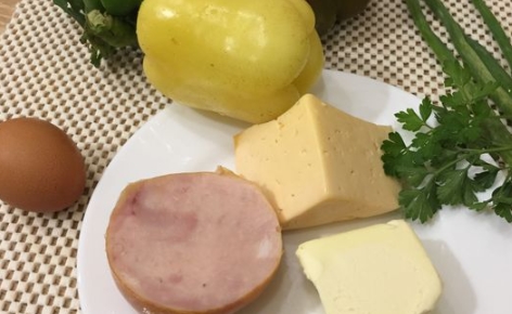 Peppers Stuffed with Ham and Cheese step 1