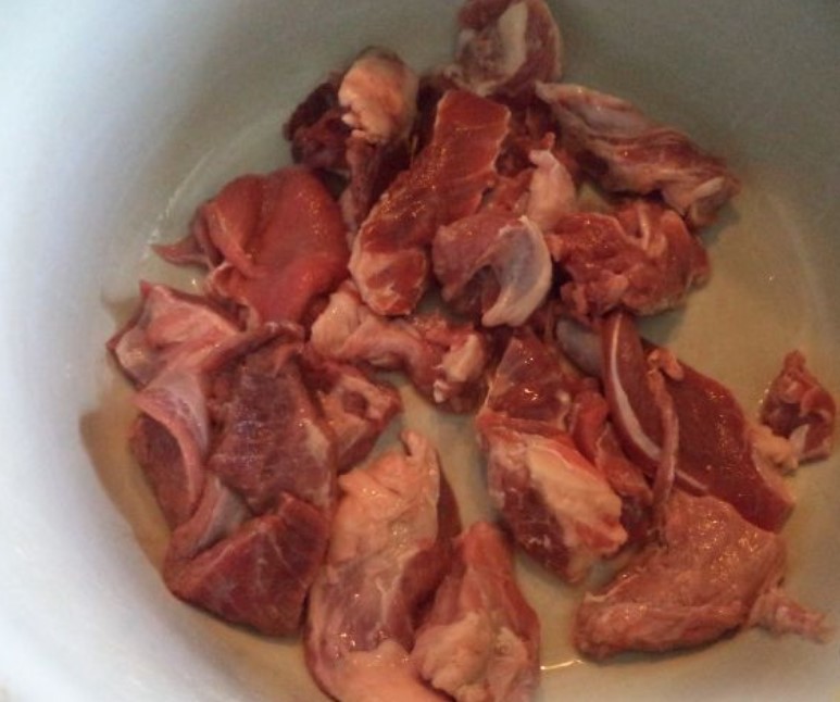 Kharcho Soup with Fresh Tomatoes step 1