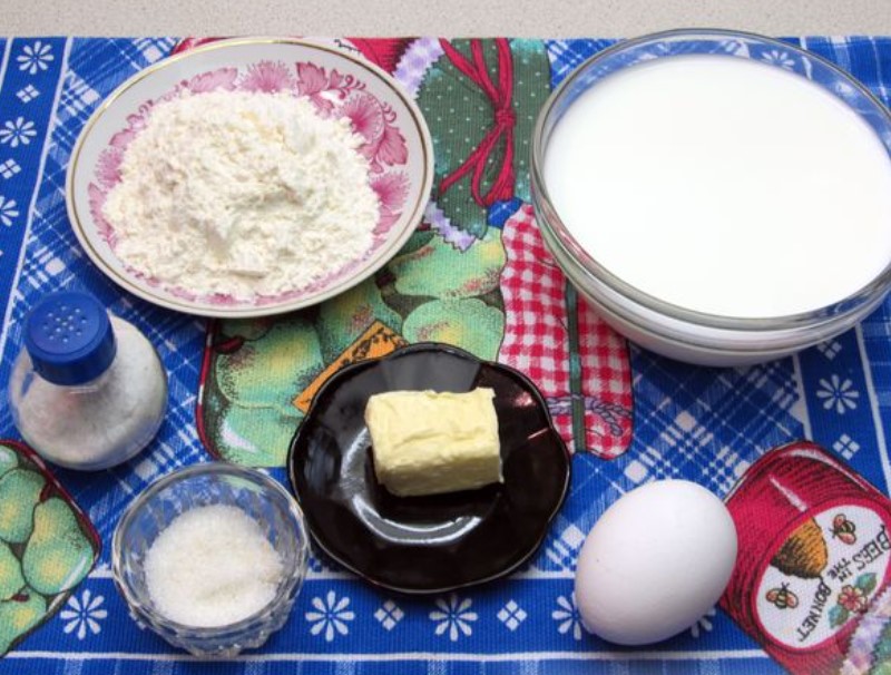Milk Soup with Dumplings step 1