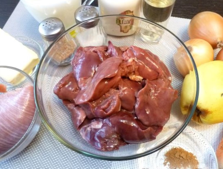 Liver Pate with Quince step 1