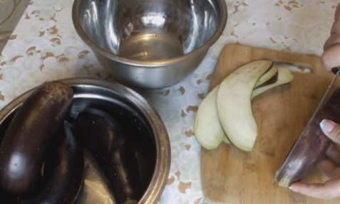 Eggplant Rolls with Cheese Filling step 1