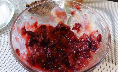 Red Fish Salted with Lingonberry and Juniper step 3