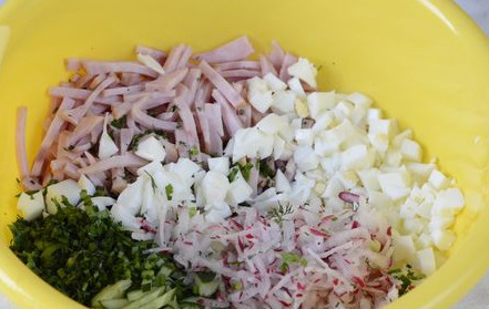 Okroshka with Kefir and Mineral Water step 8