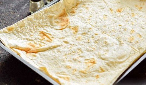 Lazy Lavash “Pie” with Onions and Melted Cheese step 7