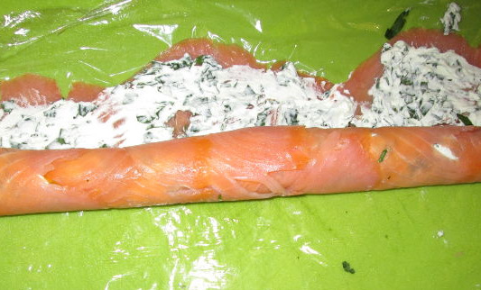 Red Fish and Fresh Cheese Rolls step 4