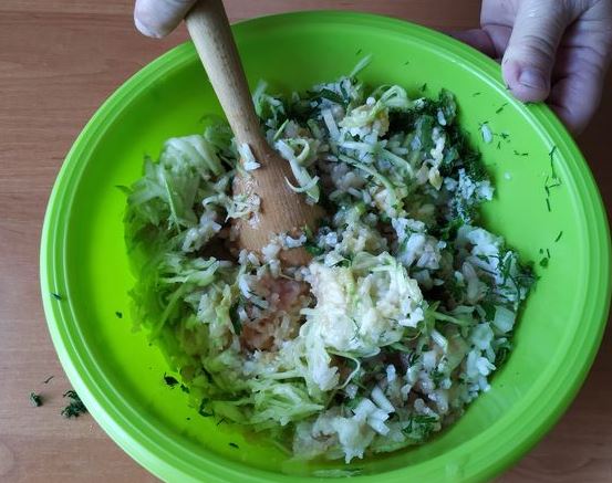 Zucchini Casserole with Minced Chicken and Rice step 3