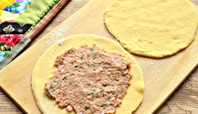 Flatbread with Meat Filling and Fresh Herbs step 9