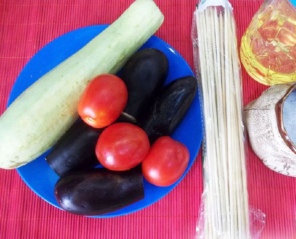 Kebab from Vegetables in the Oven step 1