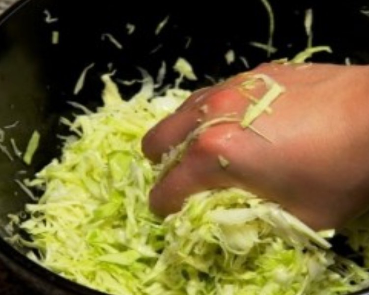 Delicious Cabbage Salad step 2