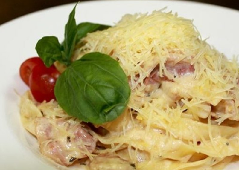 Fettuccine Carbonara