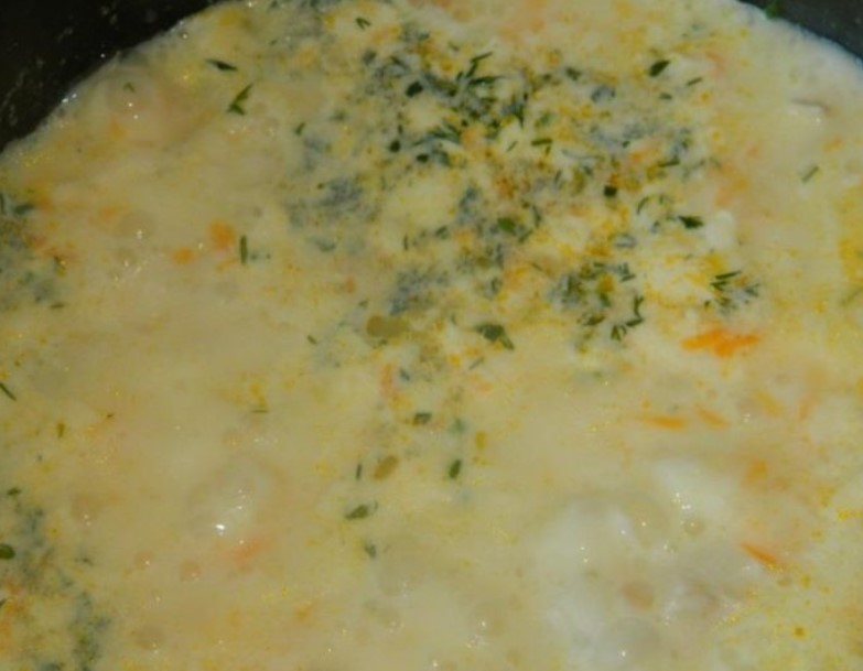 Soup with Melted Cheese and Noodles step 5