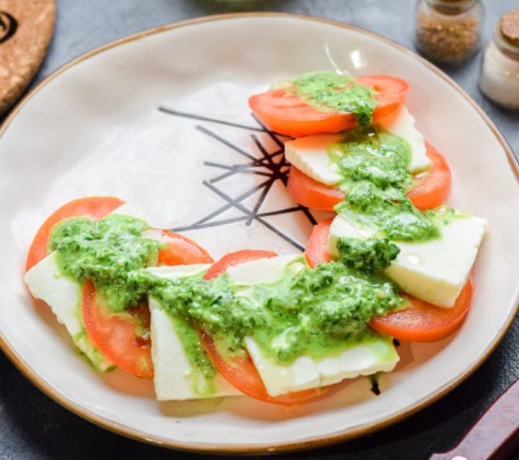 “Caprese” with Pesto Sauce step 5