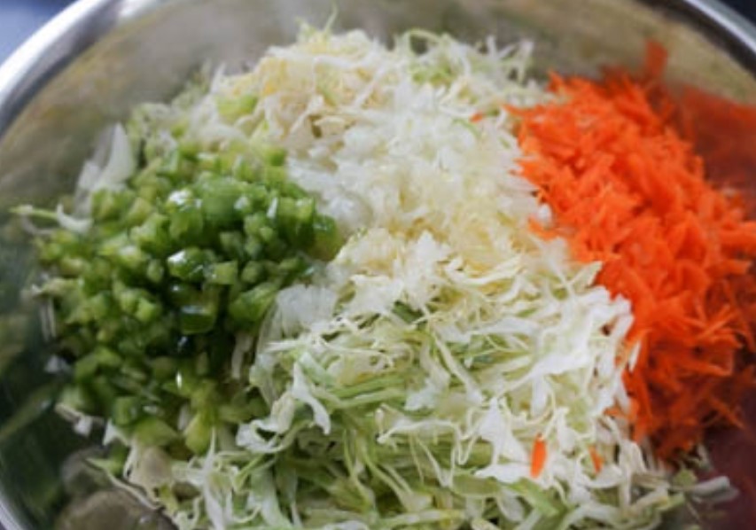 Fresh Cabbage with Vinegar step 4