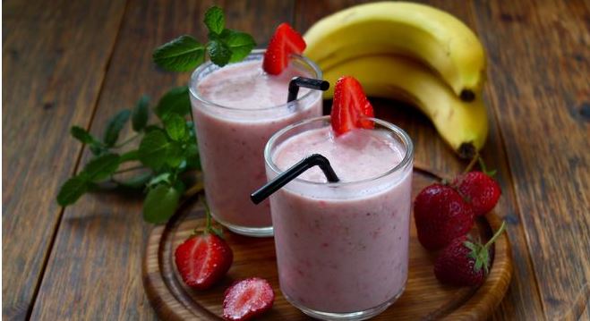 Banana-Strawberry Smoothie with Oatmeal step 5