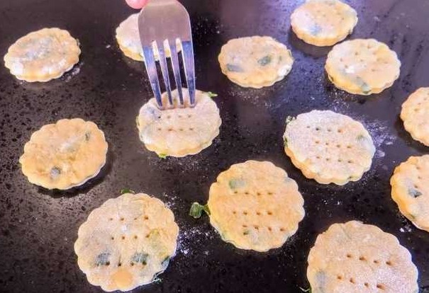 Fried Lazy Pies with Green Onions step 9