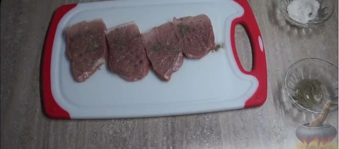 Pork Schnitzel (in a Pan) step 2