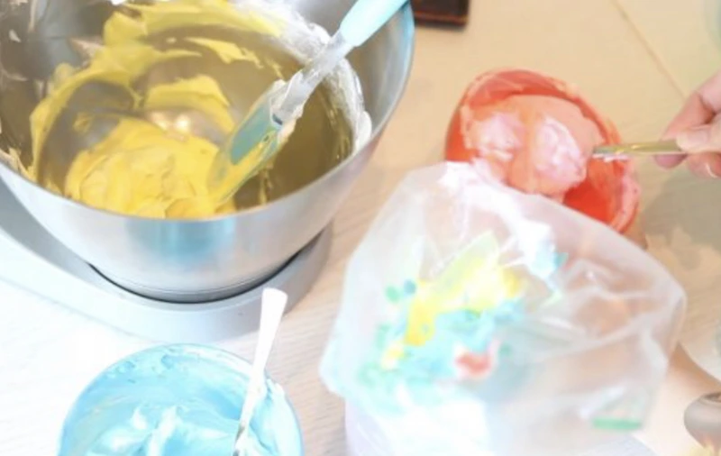 Rainbow Meringue step 4