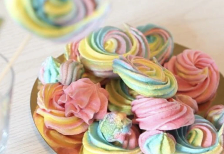 Rainbow Meringue