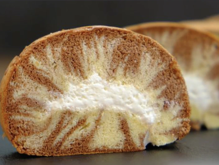 Sponge Roll “Hurricane”