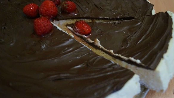 Cheesecake without Baking, with Marshmallows and Nutella