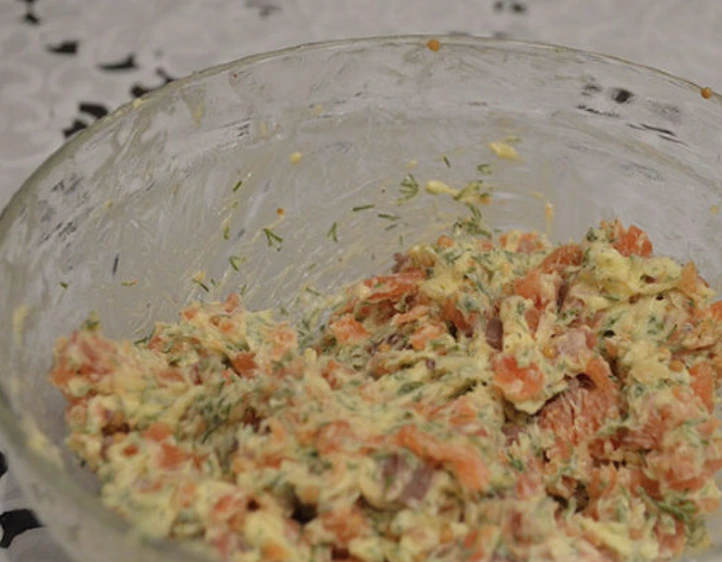 Smoked Salmon Oil (for Sandwiches) step 3