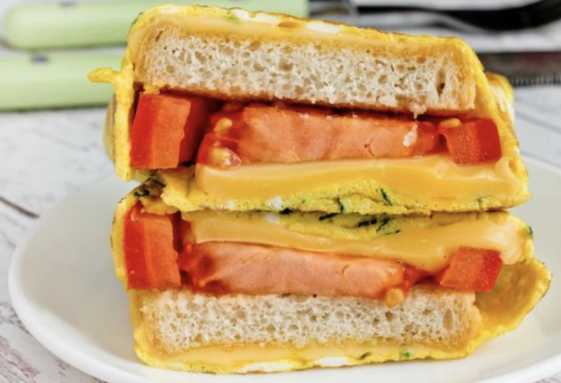 Omelette Sandwich
