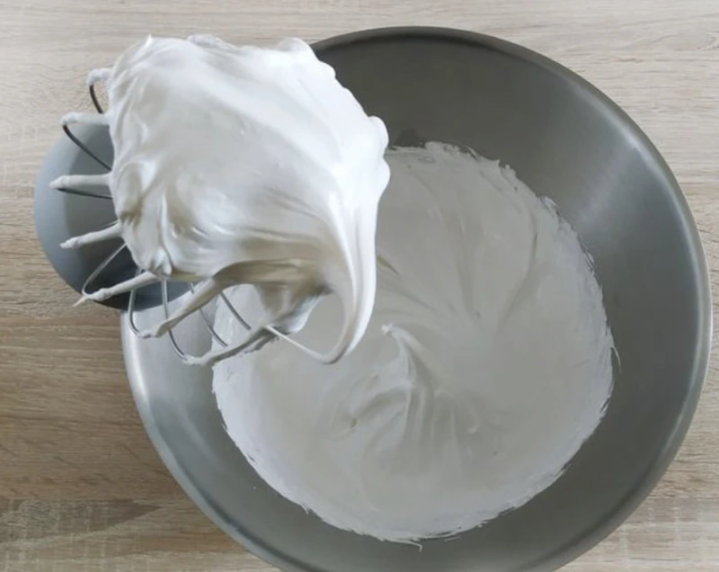 Meringue “Bones” for Halloween step 6