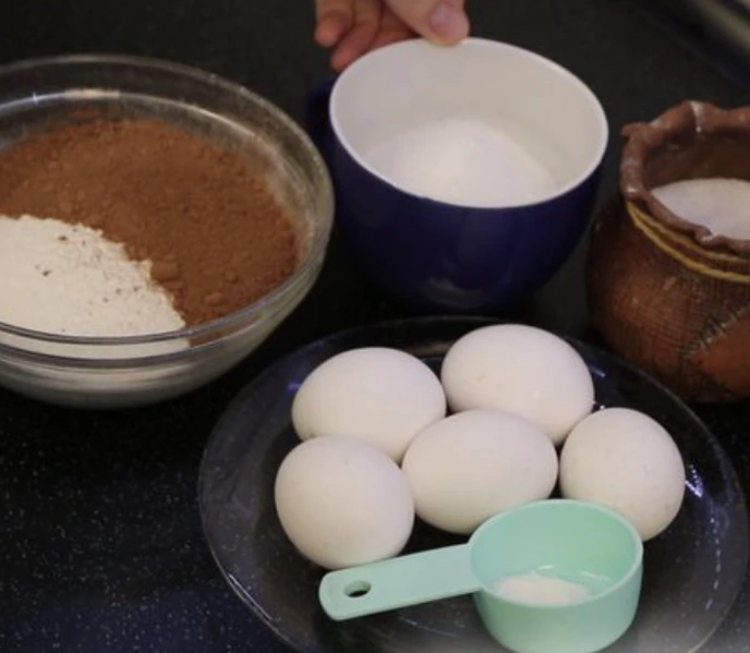 Chocolate Sponge Cake with Cocoa step 1