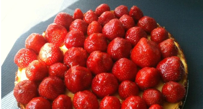 Curd Cheesecake with Strawberries